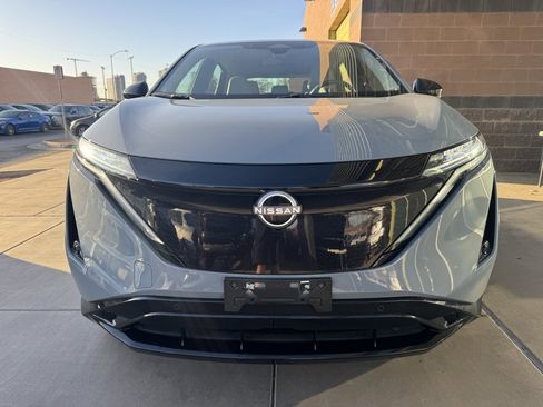 Used 2024 Nissan Ariya AWD image 10