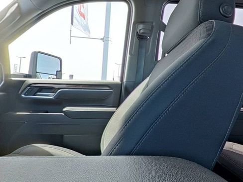 Used 2025 Chevrolet Silverado 2500 LT w/ Convenience Package AWD/4WD image 26