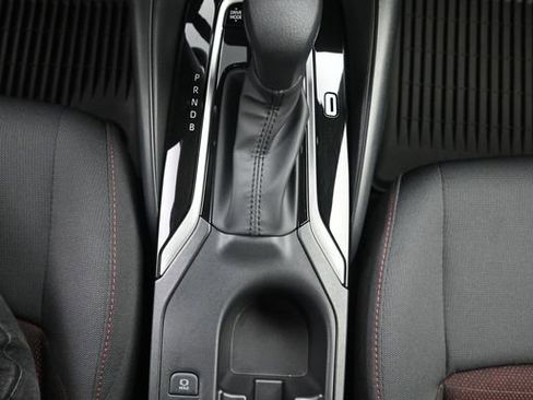 Used 2026 Toyota Corolla SE w/ SE Premium Package image 21