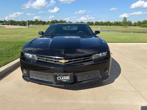 Used 2015 Chevrolet Camaro LS RWD image 6