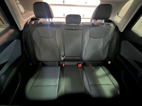 Certified 2025 Volkswagen Tiguan SE image 28