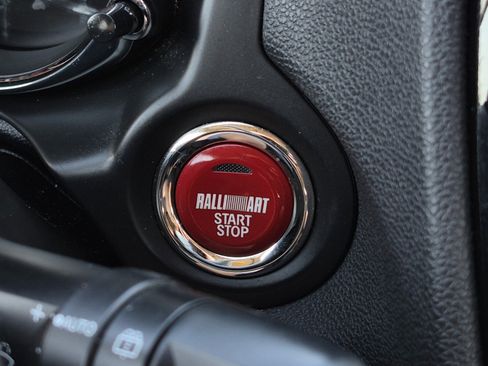 Used 2024 Mitsubishi Outlander Sport Ralliart image 21