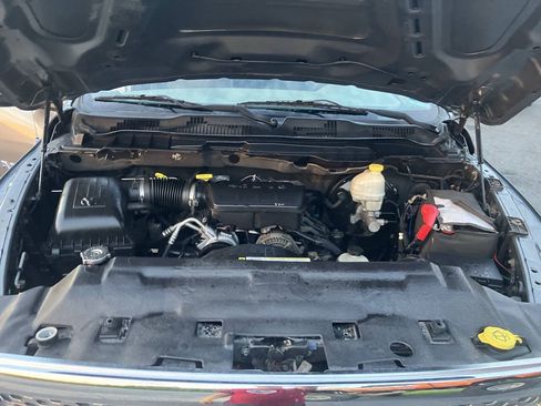 Used 2011 RAM 1500 Classic SLT AWD/4WD image 34