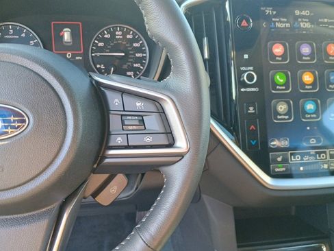 Certified 2025 Subaru Ascent Limited w/ Popular Package #2 image 30