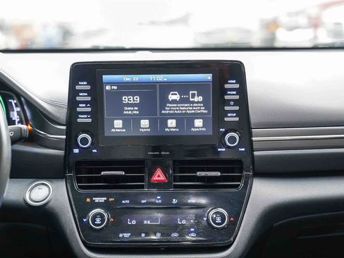 Used 2020 Hyundai Ioniq SEL image 13
