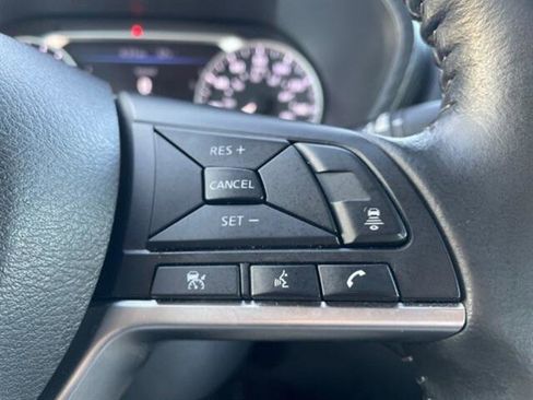 Used 2023 Nissan Sentra SV image 17