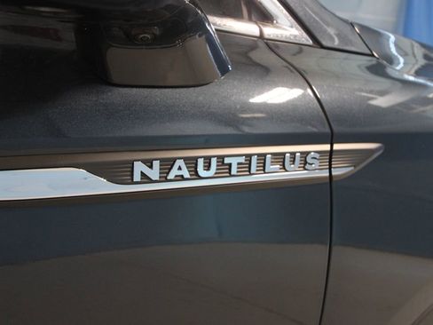 Used 2022 Lincoln Nautilus Reserve w/ Equipment Group 201A AWD/4WD image 37