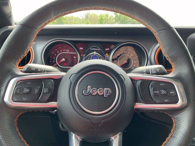 Used 2022 Jeep Gladiator Mojave w/ Cold Weather Group AWD/4WD image 9