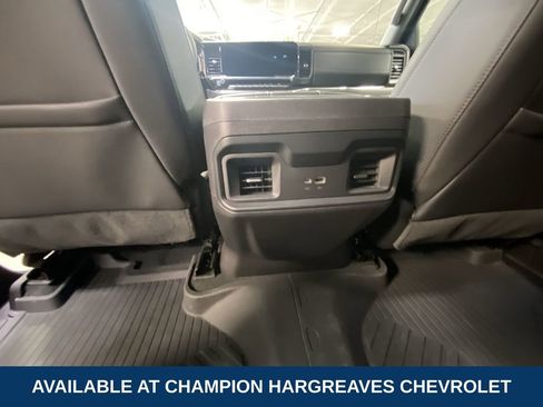 Used 2024 Chevrolet Silverado 1500 LT Trail Boss w/ LT Trail Boss Premium Package AWD/4WD image 29