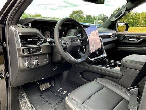 Certified 2025 GMC Yukon Elevation image 8