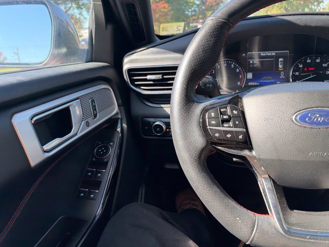 Used 2023 Ford Explorer ST-Line w/ Class IV Trailer Tow Package AWD/4WD image 43