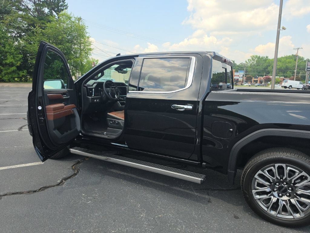New 2026 GMC Sierra 1500 Denali Ultimate AWD/4WD image 13
