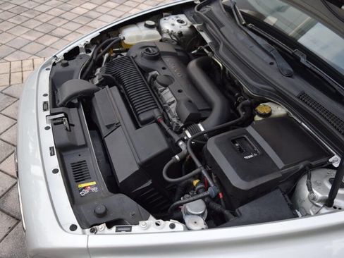 Used 2011 Volvo V50 T5 image 93