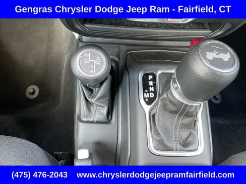 Certified 2025 Jeep Wrangler Unlimited Sahara w/ Safety Group AWD/4WD image 51