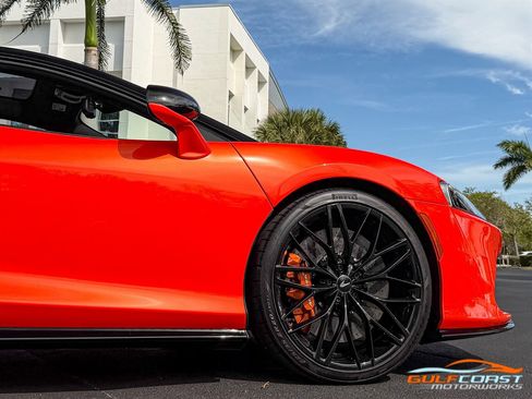 Used 2023 McLaren GT image 64