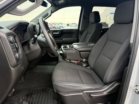 Used 2021 Chevrolet Silverado 1500 Custom image 12