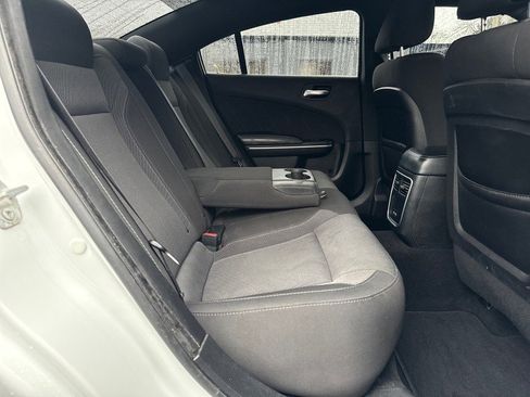 Used 2019 Dodge Charger SXT w/ Driver Confidence Group image 35