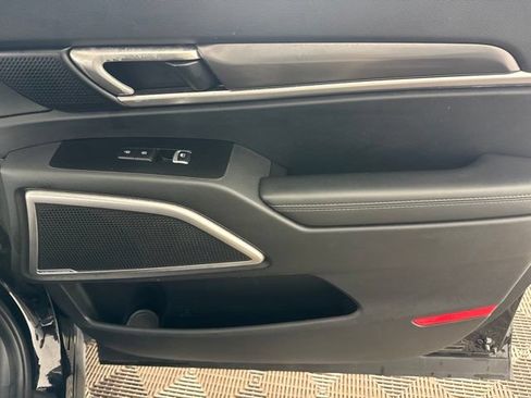 Certified 2025 Kia Telluride S FWD image 21
