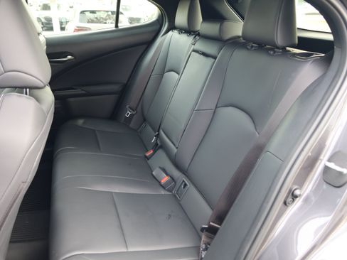 Used 2025 Lexus UX 300h FWD w/ Accessory Package (Z1) image 35
