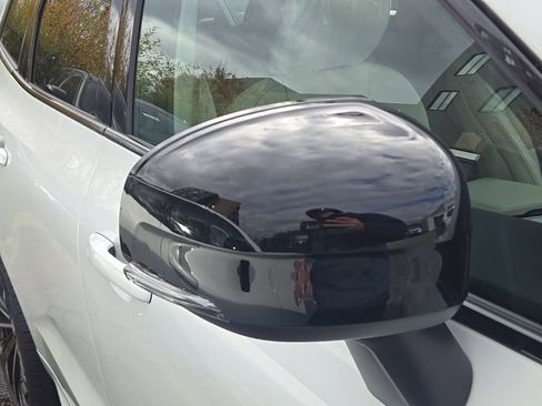 New 2026 Volvo XC60 T8 Ultra w/ Protection Package Premier image 5