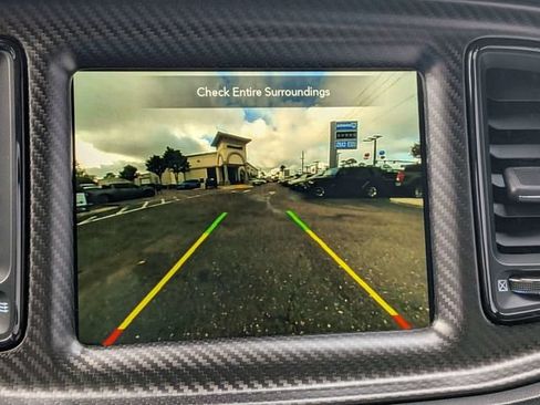 Used 2022 Dodge Challenger R/T Scat Pack RWD image 17