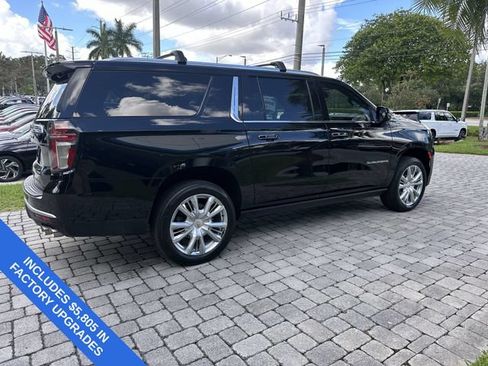 Used 2024 Chevrolet Suburban High Country AWD/4WD image 39