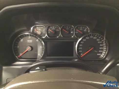 Used 2015 GMC Sierra 2500 SLT w/ Suspension Package, Off-Road image 53