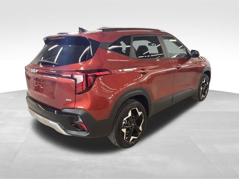 Certified 2025 Kia Seltos S AWD/4WD image 7