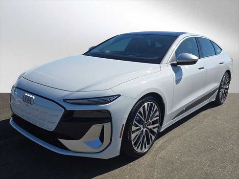 New 2025 Audi S6 e-tron Prestige image 32