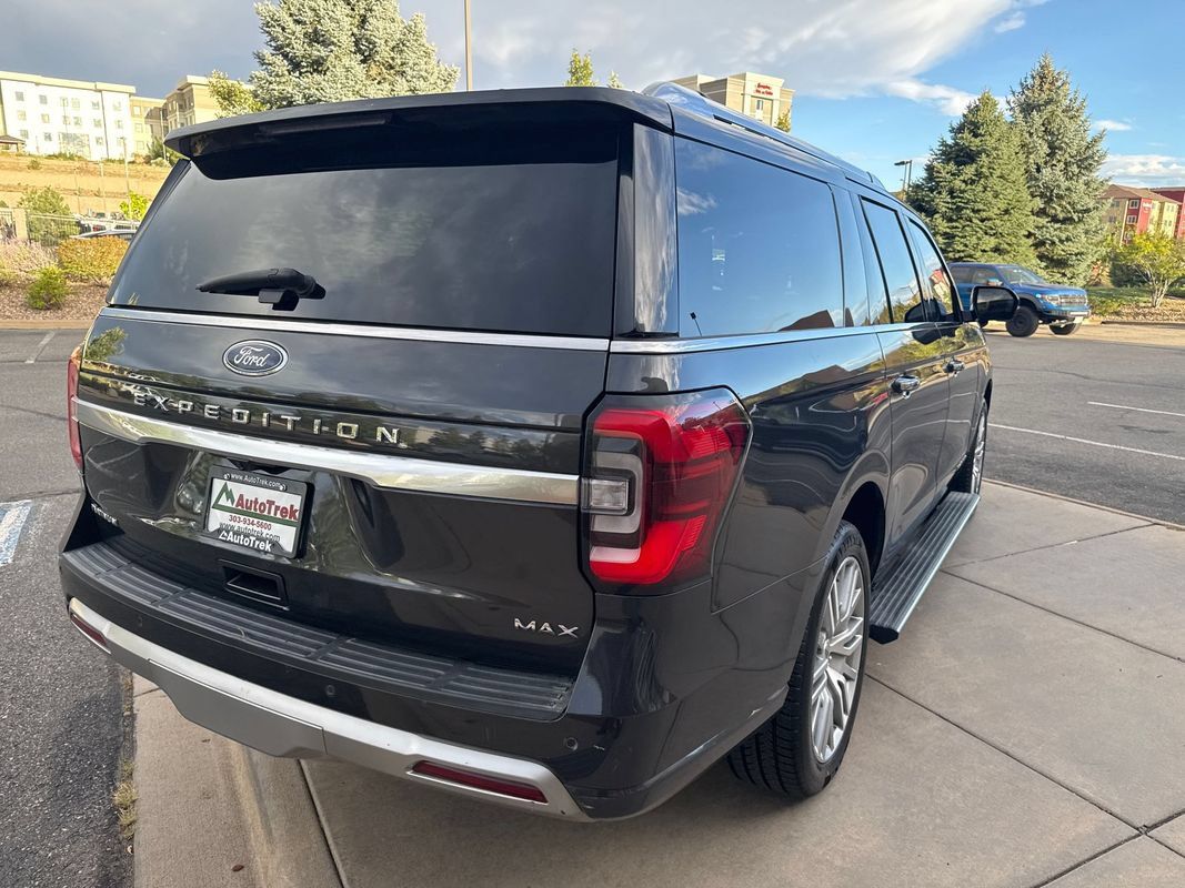 Used 2022 Ford Expedition Max Platinum AWD/4WD image 8