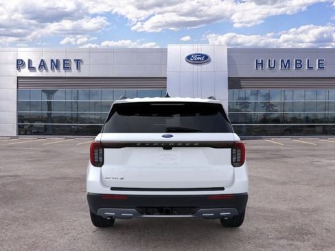 New 2026 Ford Explorer Active w/ Active Comfort Package RWD image 5
