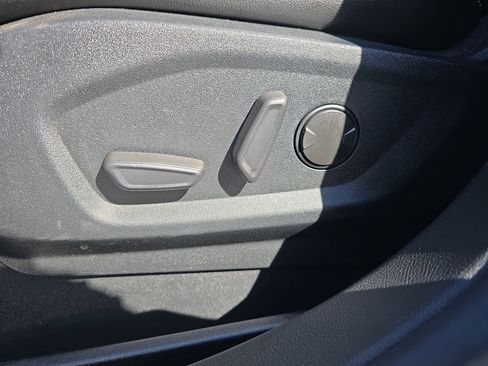 Used 2020 Ford Edge ST w/ Equipment Group 401A image 28