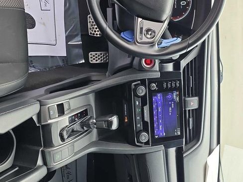 Used 2020 Honda Civic Sport image 13