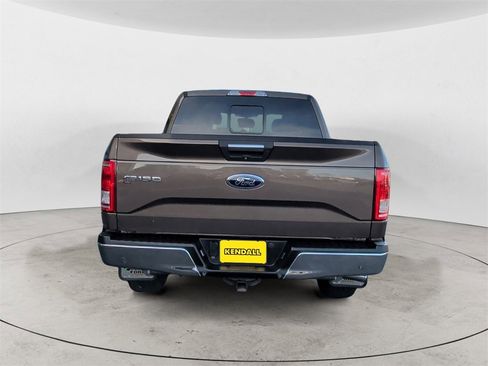 Used 2017 Ford F150 XLT w/ Equipment Group 302A Luxury image 4