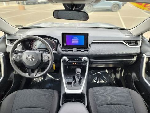Used 2023 Toyota RAV4 LE image 29