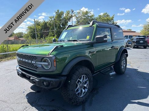 Used 2023 Ford Bronco Badlands AWD/4WD image 1