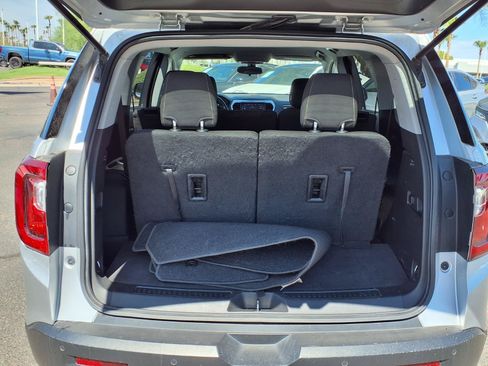 Used 2020 GMC Acadia SLE FWD image 7