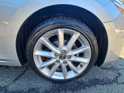 Used 2017 MAZDA MAZDA3 Grand Touring w/ Premium Equipment Package image 17