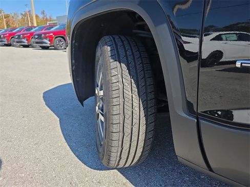 Used 2021 GMC Acadia SLE w/ Driver Convenience Package image 35