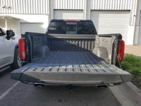 Used 2023 GMC Sierra 1500 SLT w/ SLT Premium Package AWD/4WD image 10