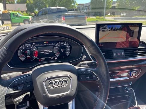 Used 2025 Audi SQ5 Premium Plus AWD/4WD image 15