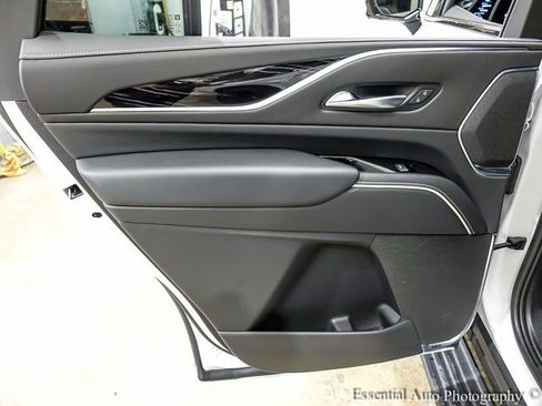 Certified 2023 Cadillac Escalade Sport w/ LPO, ONYX Package image 24