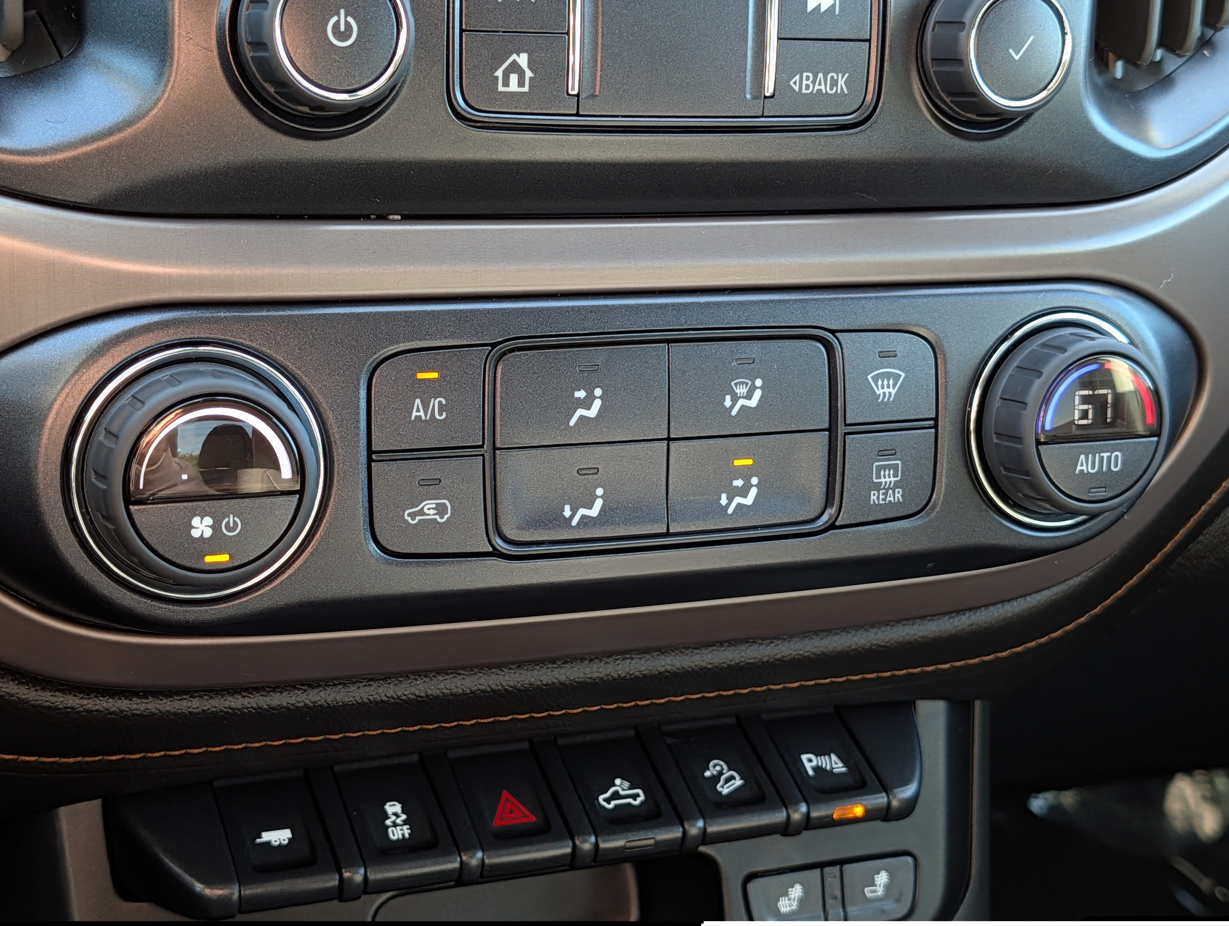 Used 2022 GMC Canyon AT4 w/ Trailering Package AWD/4WD image 22
