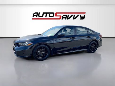 Used 2025 Honda Civic Sport image 3