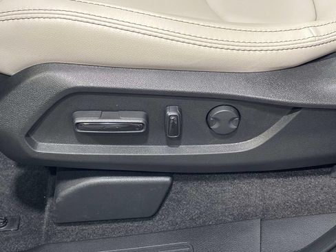 New 2026 Honda Pilot Touring image 18