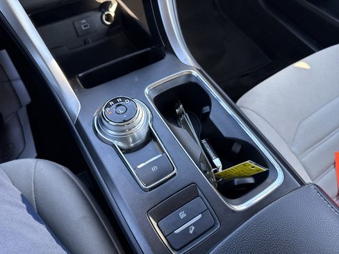 Used 2018 Ford Fusion S image 22