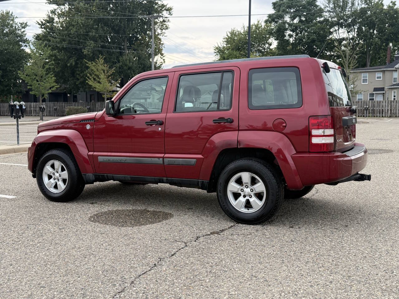Used 2012 Jeep Liberty Sport AWD/4WD image 21