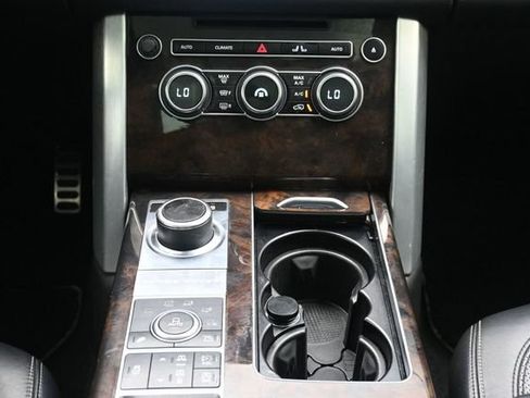 Used 2015 Land Rover Range Rover Autobiography AWD/4WD image 24