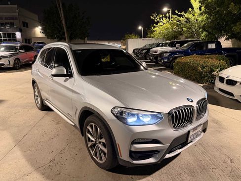 Used 2018 BMW X3 xDrive30i image 7