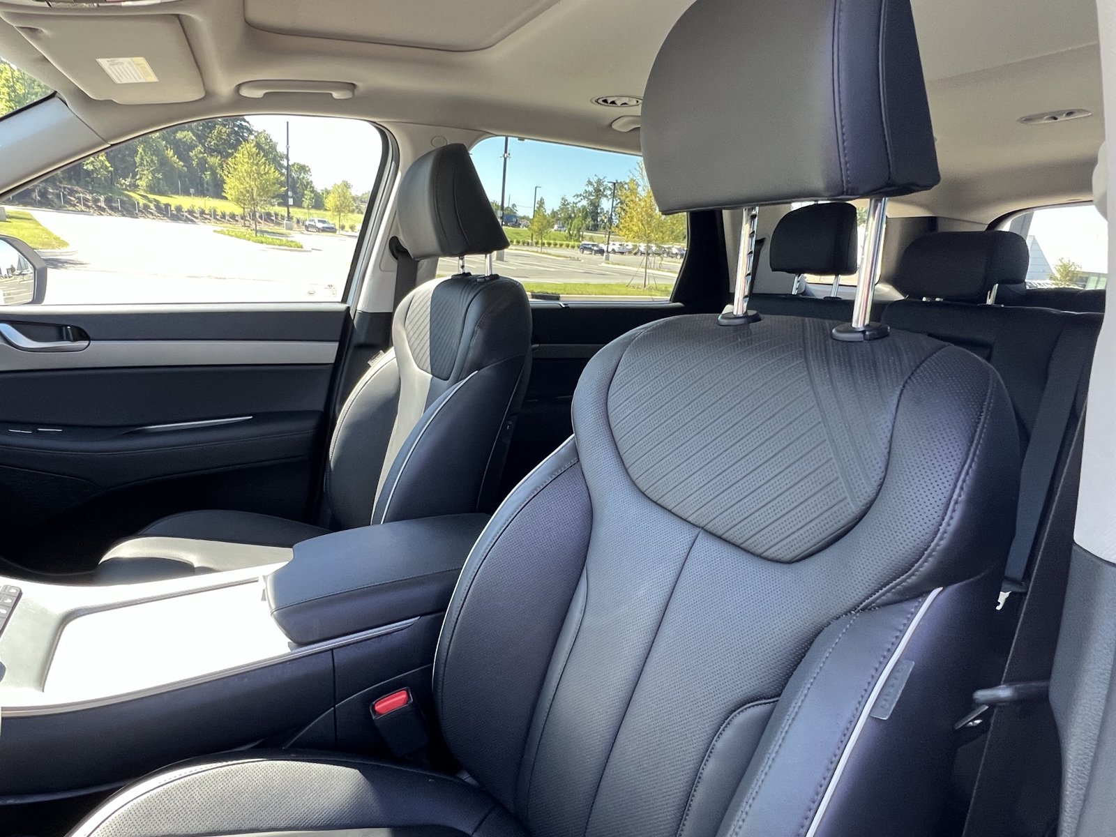 Used 2025 Hyundai Palisade SEL FWD image 15